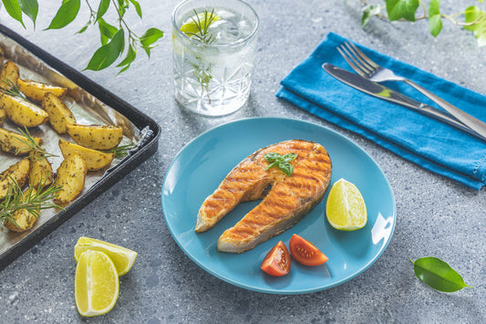 Gin arrangé et accords mets : comment bien marier saveurs et plats ?